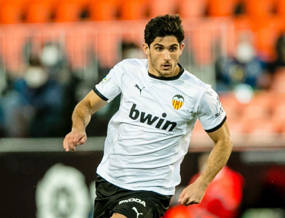 jinnianhui-瓦伦西亚发布备战花絮，赛后外线爆发，葡超任务艰巨，医务组通报恢复(瓦伦西亚对西班牙人)