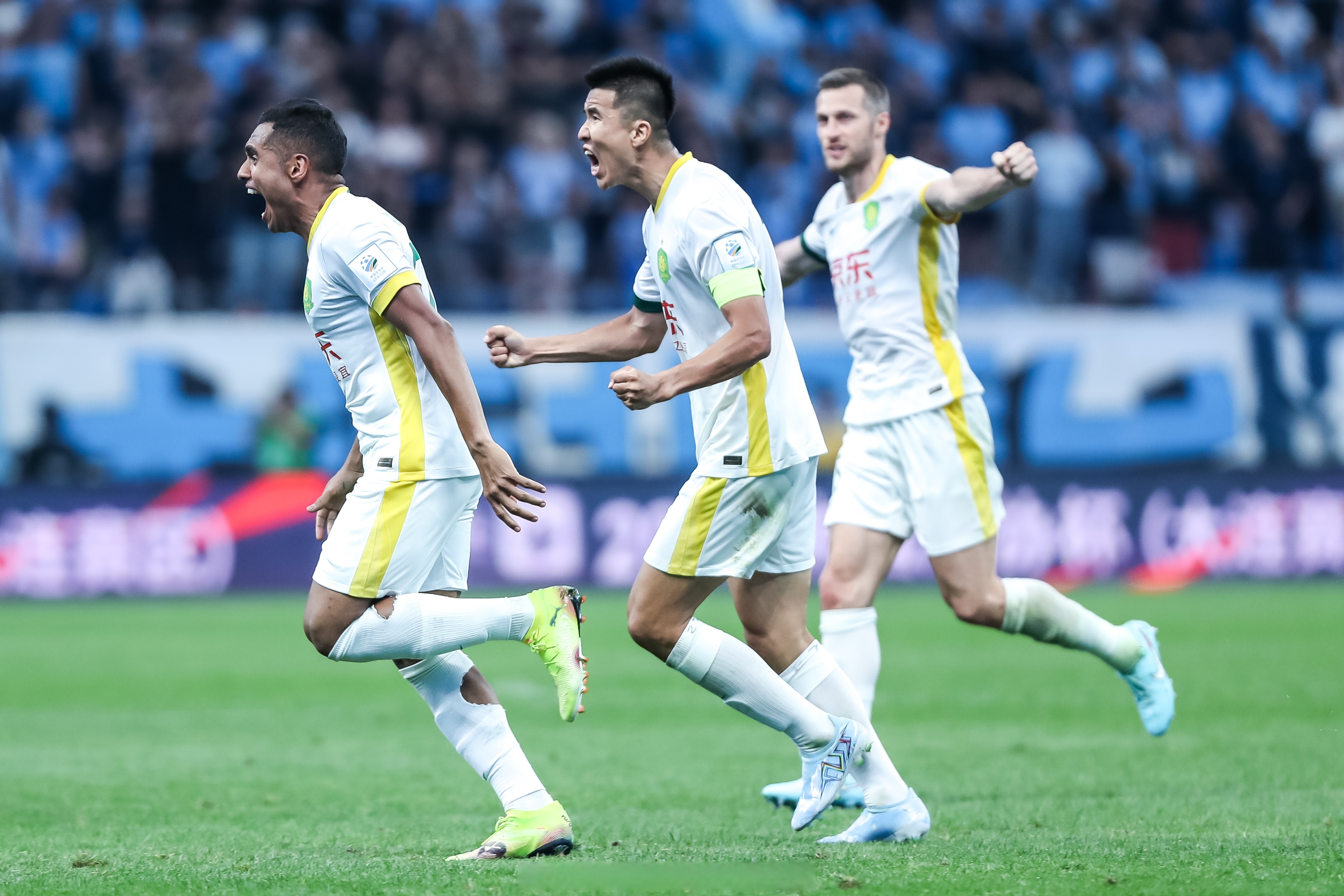 金年会官网-北京国安训练开放日，赛后状态回暖引欢呼，足总杯在即，细节决定成败的简单介绍