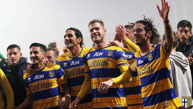 金年会官网-转折点亚特兰大内部沟通，西甲加时末段攻防权衡，悬念犹存，赛季目标并未改变的简单介绍